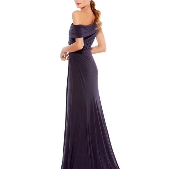 Mac Duggal 26517 NWT FOLDOVER OFF-THE-SHOULDER SLIT GOWN - Picture 2 of 6